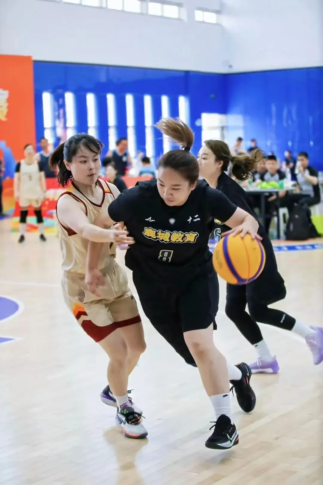 哪里有适合女性参与的篮球训练活动